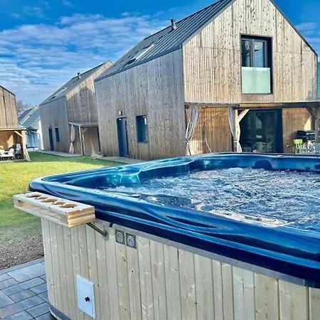 Vakantiehuis With Pool In *